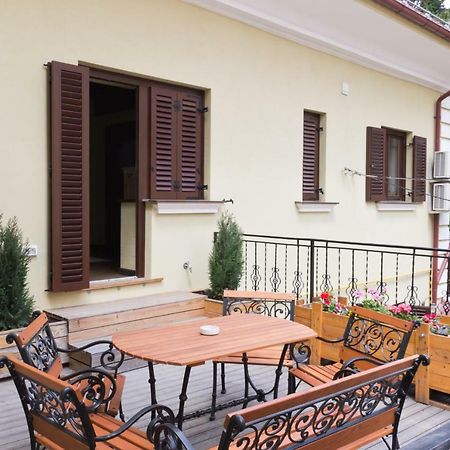 Arina Apartments Braşov Buitenkant foto